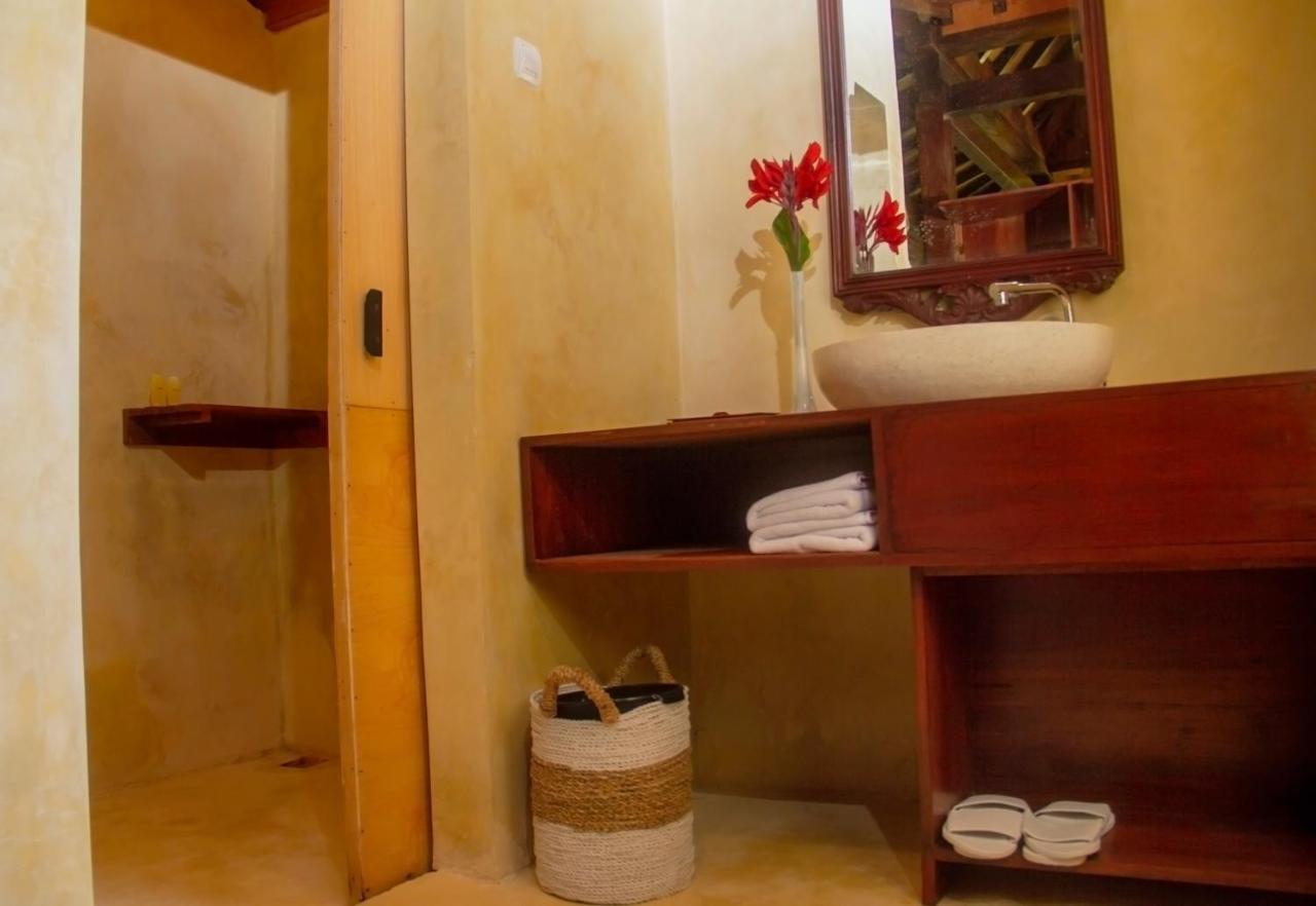 Hôtel Gopalan Borobudur à Magelang Extérieur photo